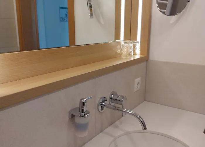 Cafe Konrad Frühstückspension Vilsbiburg